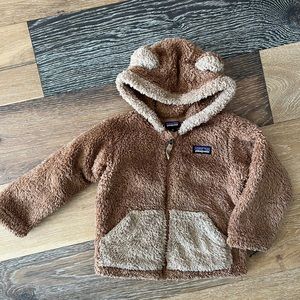 Patagonia teddy jacket 2t